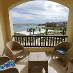 Fancy 2 Bedrooms Apartment with amazing Pool&Lagoon view