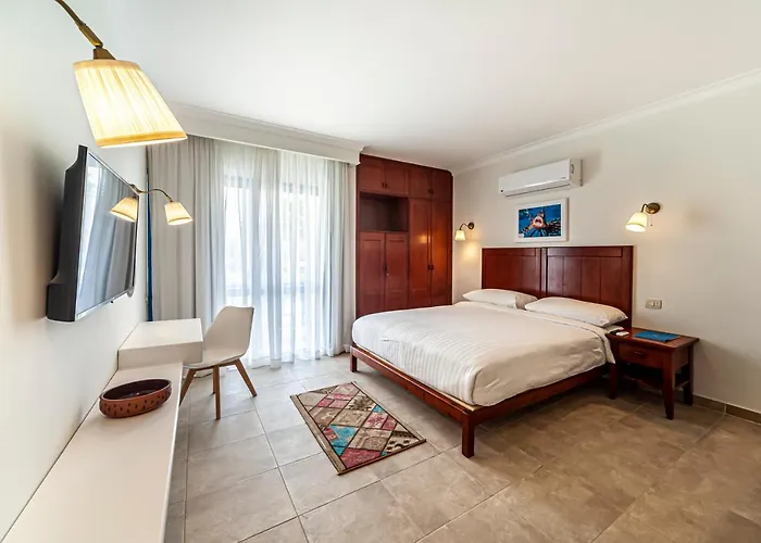 So Inn Somabay