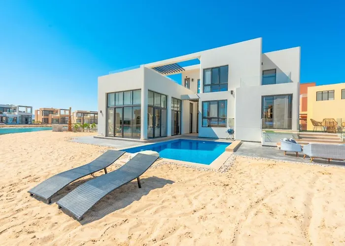 Long Island Gouna 5Br Tawila Beach House & Pool