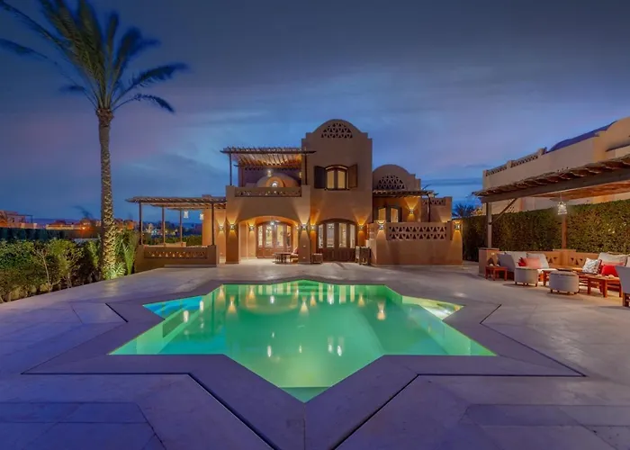 Chic 3Br Villa West Golf With Pool, Lagoon View & Guest House