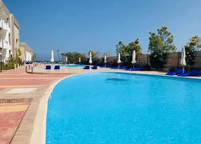 Schoene Ferienwohnung In Cecelia Resort, Am Pool,Strand,Nur Paare Und Familien