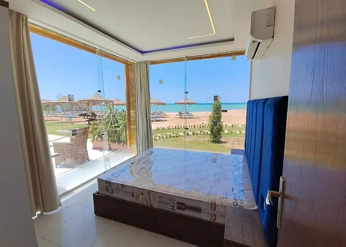 Casablanca Star For Families And Couples Only