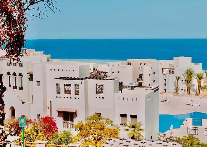 Azzurra Sahl Hashesh Properties