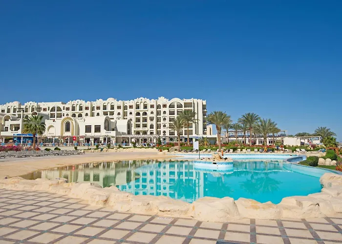 Buki-Gravity-Homes, App No1, Amazing Spacy Beachfront Apartment In 5 Star Hotel Gravity Sahl Hasheesh- For Guests With Nonegyptian Passports