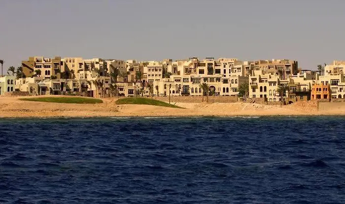 Aaura Sahl Hashish