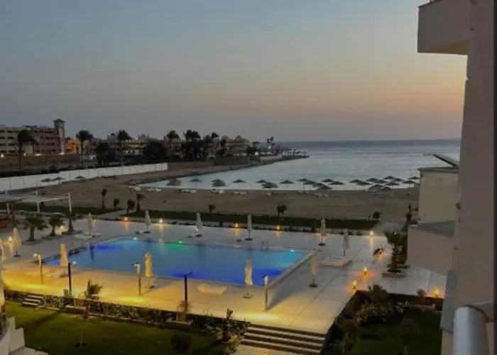 Luxury Apartment With Sea View