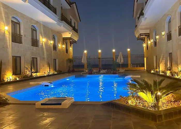 Aqua Blue Bay Beachfront 1 Bed Apt Near El Gouna