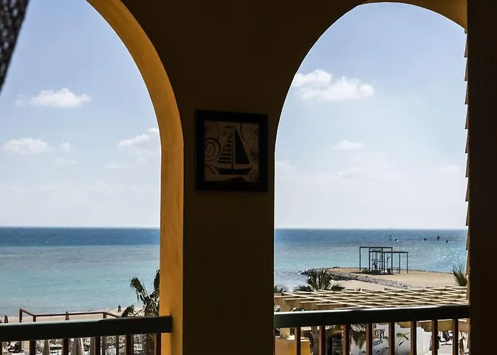 Sea View 3 Bedroom Duplex 203 New Marina By Bfg