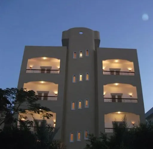 Desert Rose Apartment