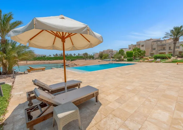 1-Bedroom Apartment In Joubal With Nice Pool