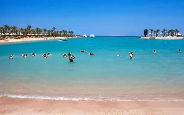 Mirage Bay Hotel Beach And Aqua Park #Apartment