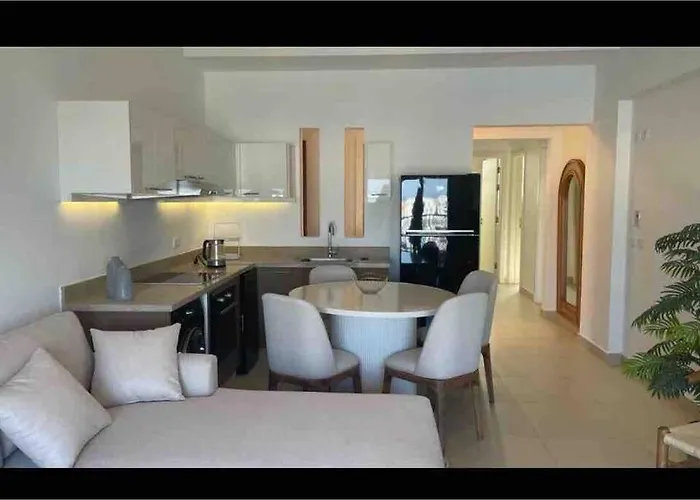3 Bedrooms With Roof In Makadi