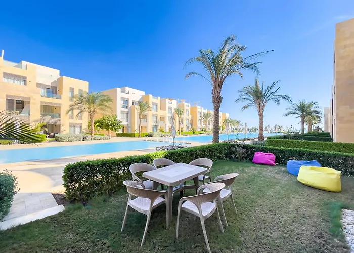 Roomy & Relaxed 1Bdr Mangroovy Free Beach & Pool