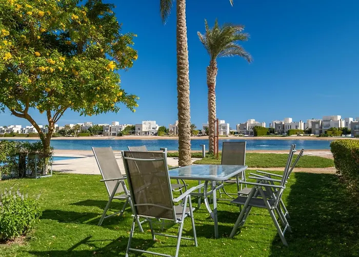 Premium Location 2 Bdr Ground Floor Joubal