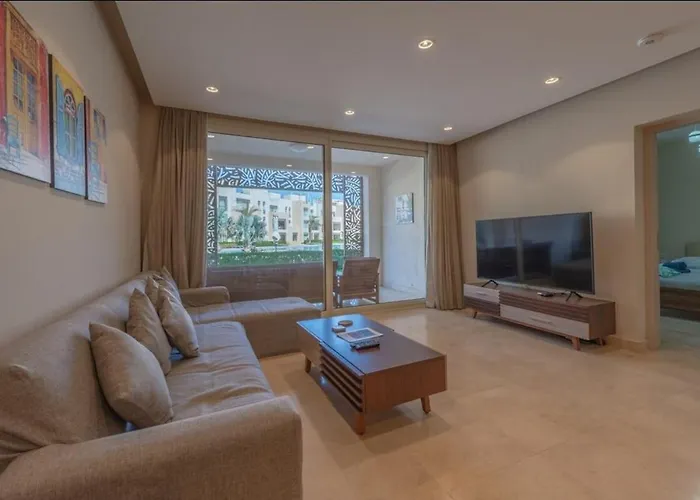 Mangroovy- 1Br Gf Waterfront Glitzy Direct Pool