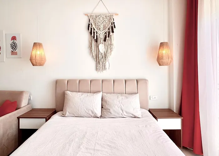 Comfy Studio, Pools, Private Beach At Peaceful Resort