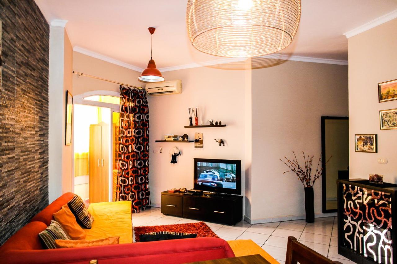 Desert Pearl Apartment *