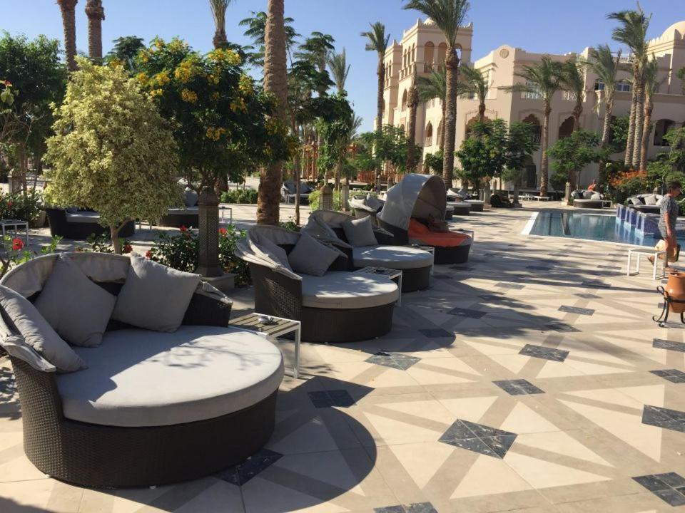 Grand Palace Hrg - Adults Only