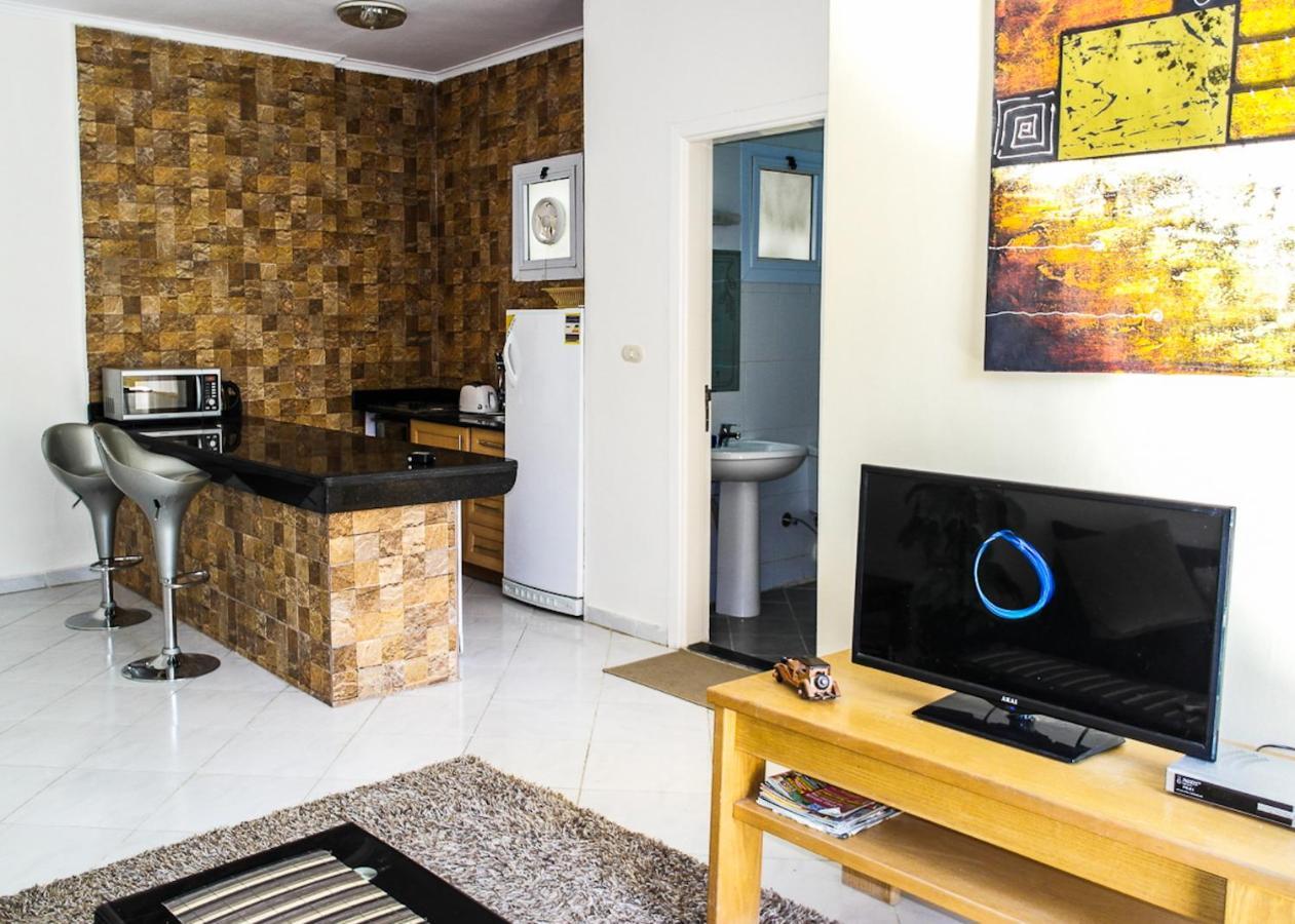 Solider Art Apartment