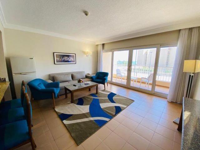 Aparthotel & Serviced By Marriott