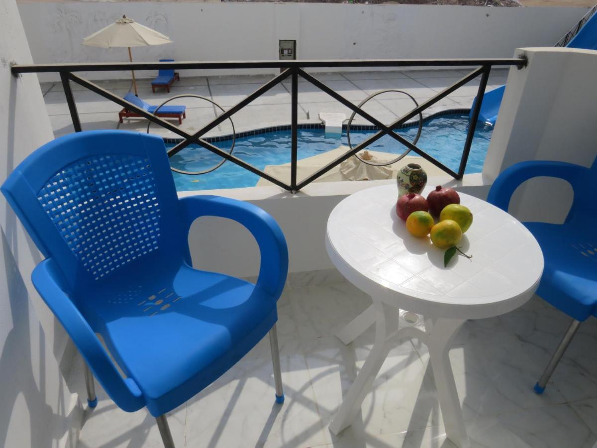 Taranto Near The Sea Redsealine * Hurghada
