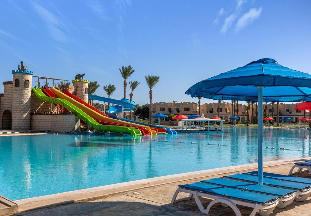 Resort Royal Lagoons & Aqua Park Families And Couples Only
