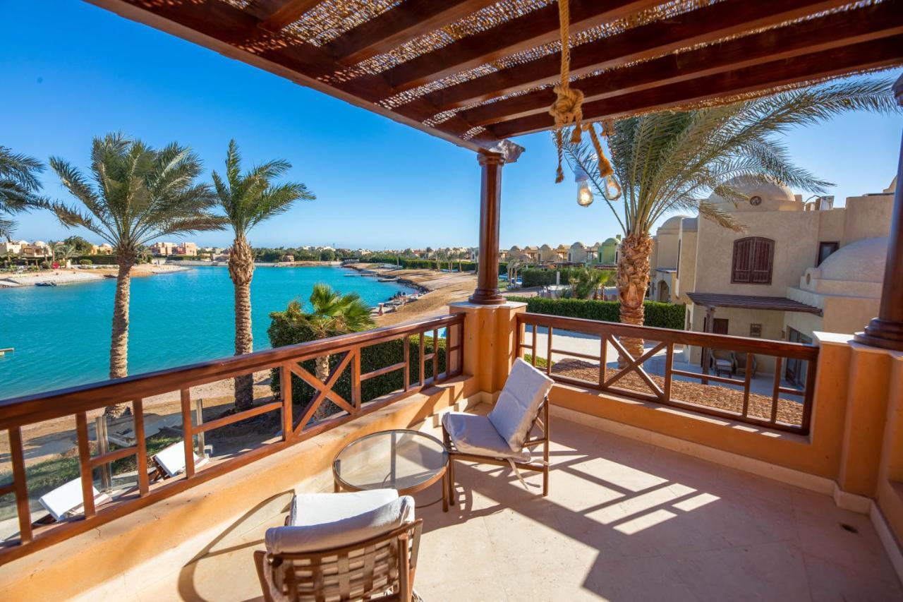 Charming Lagoon With Pool Egyptian Style -sabina 117