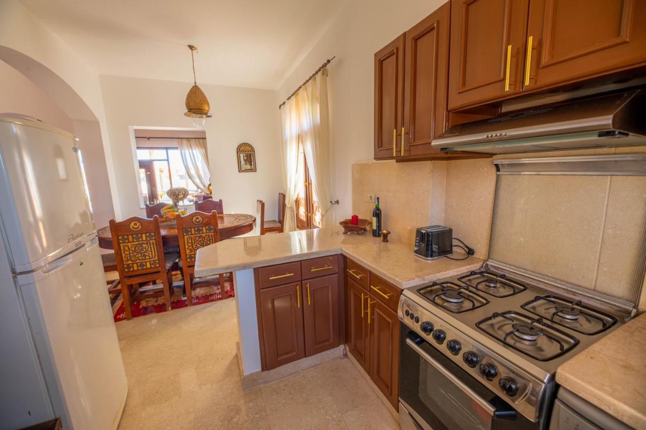 Charming Lagoon With Pool Egyptian Style -sabina 117 Villa *