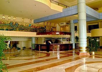 Premium Seagull Hotel