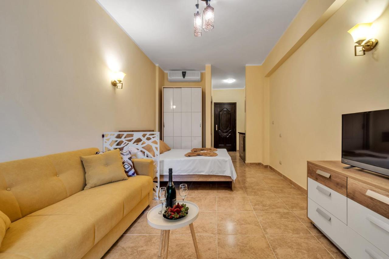 Studia Florenza Khamsin * Hurghada