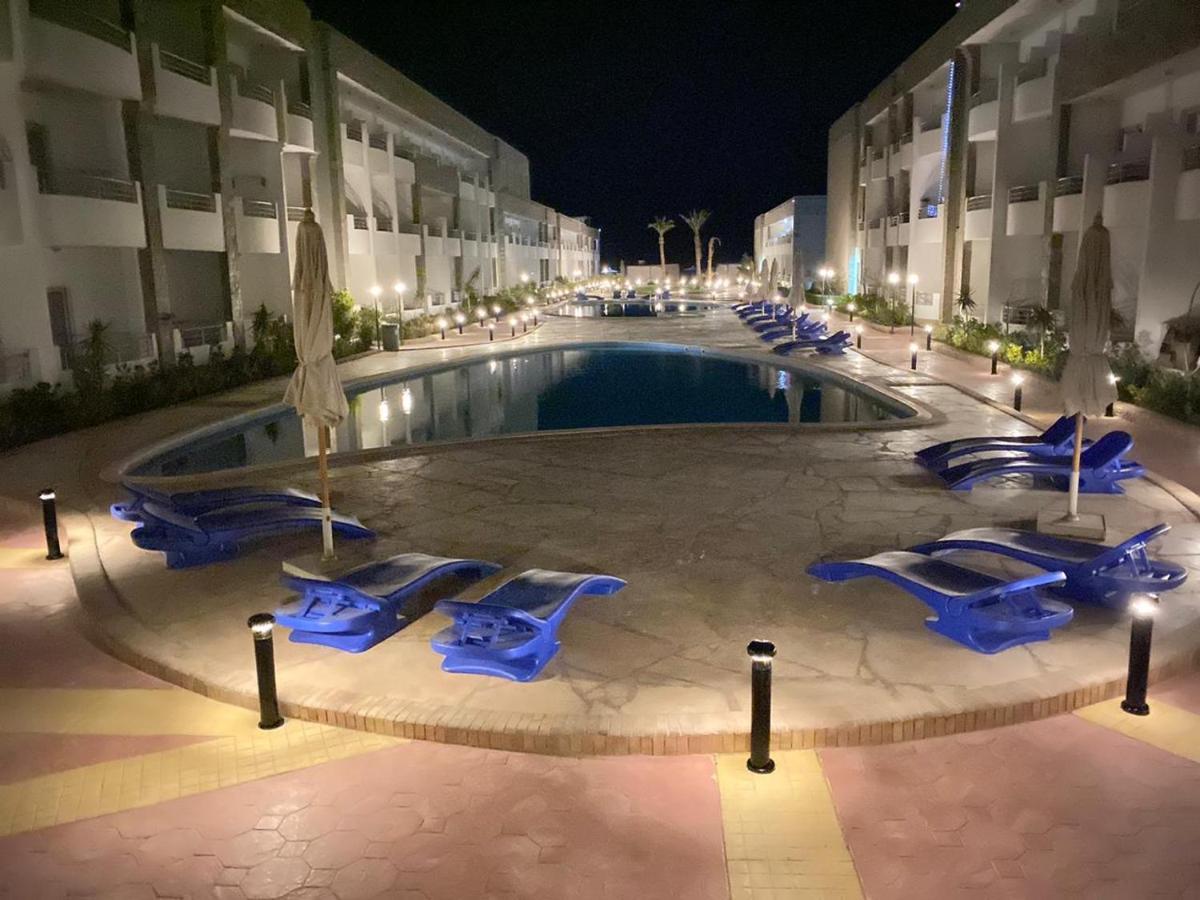 Cecelia Private For Families Only Apartment *