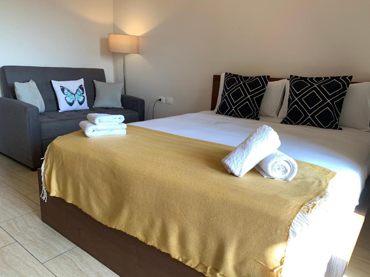 Luxury Self-catering & Studios, Al Dau Heights Apartment *