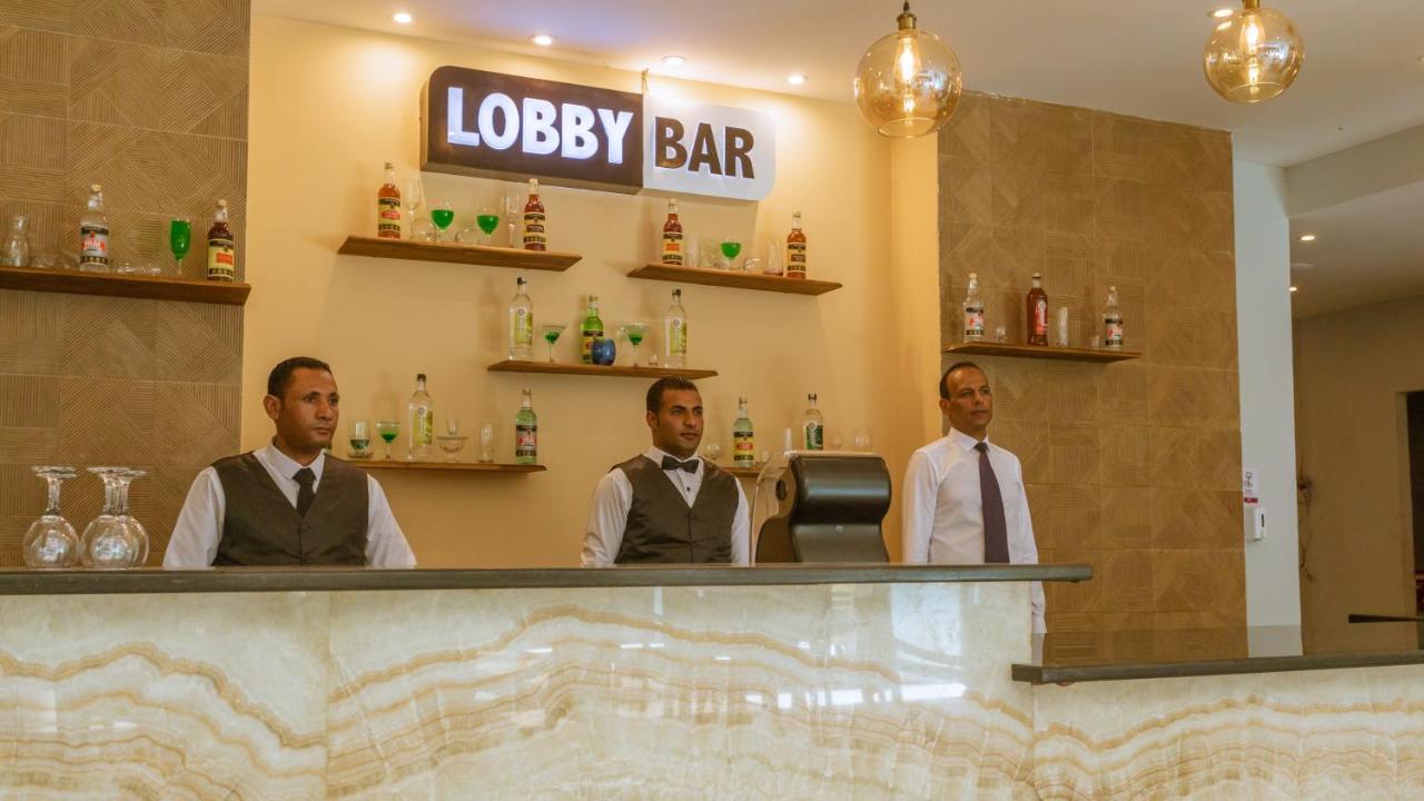 La Rosa Waves - Couple & Families Only 4* Hurghada