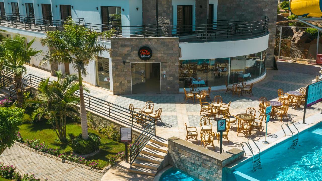 La Rosa Waves - Couple & Families Only 4*