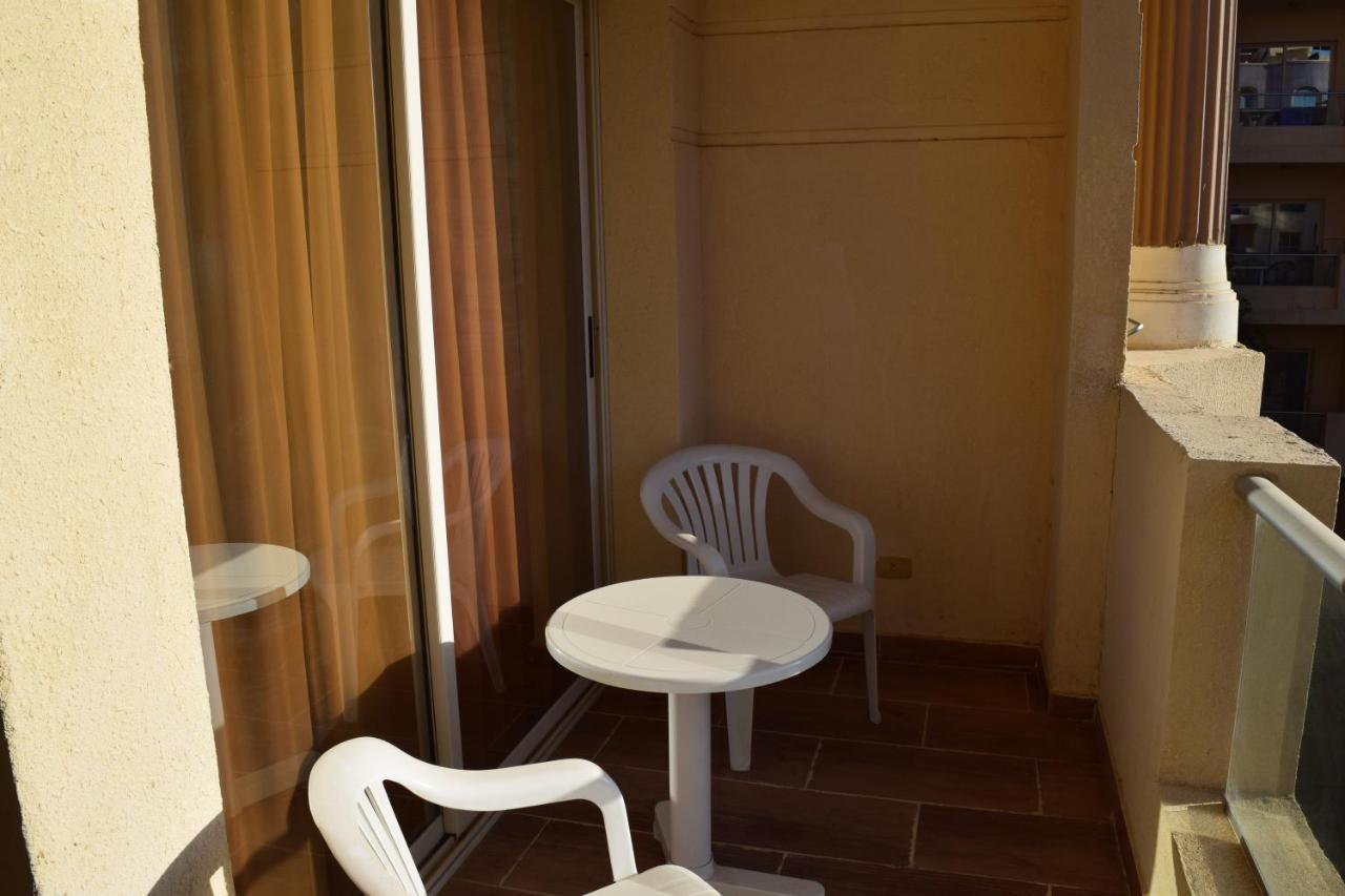 Florenza Khamsin 1 Bedroom With Swimming Pool View Apartment