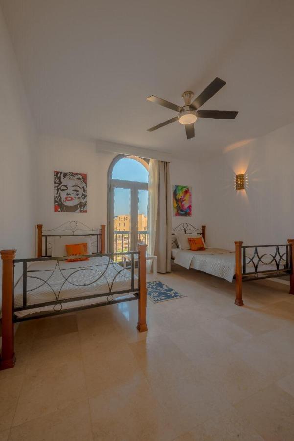 Apartment Heated Jacuzzi 2br On Yacht View Hurghada