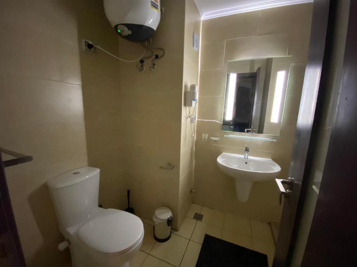 Apartment Stylish Pool View In Al Dau Heights *