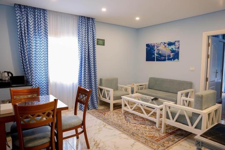 Tiba Rose Hotel 3*
