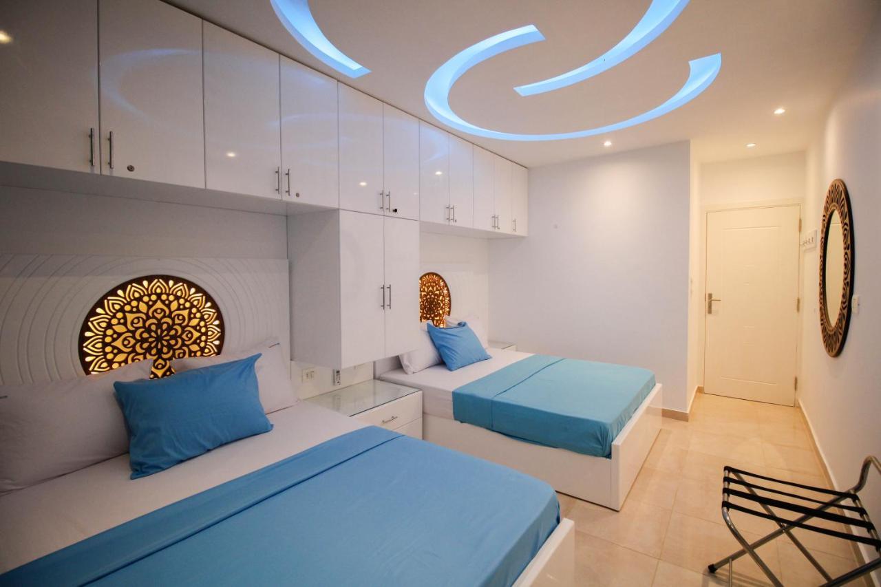 Seaview Center Apartment