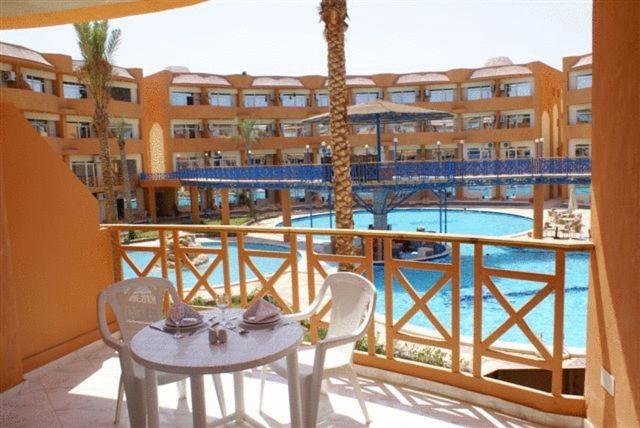 Resort Oasis & Hurghada
