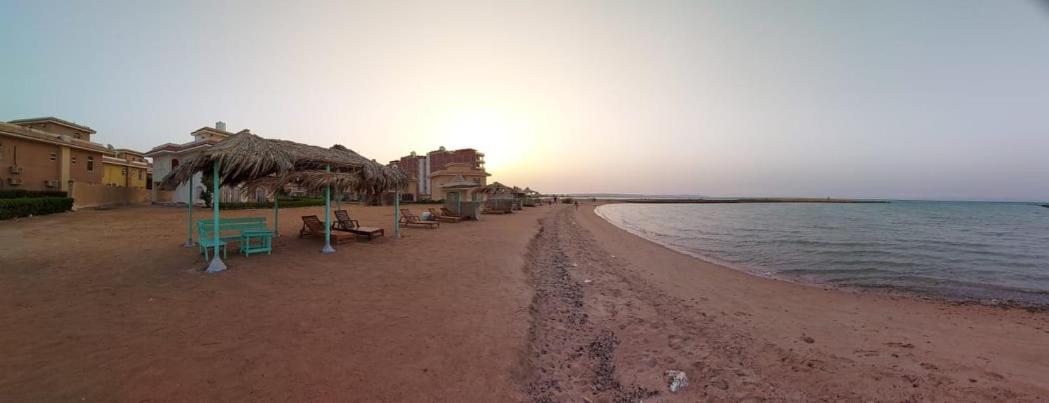Fayrouz Beach Villa *