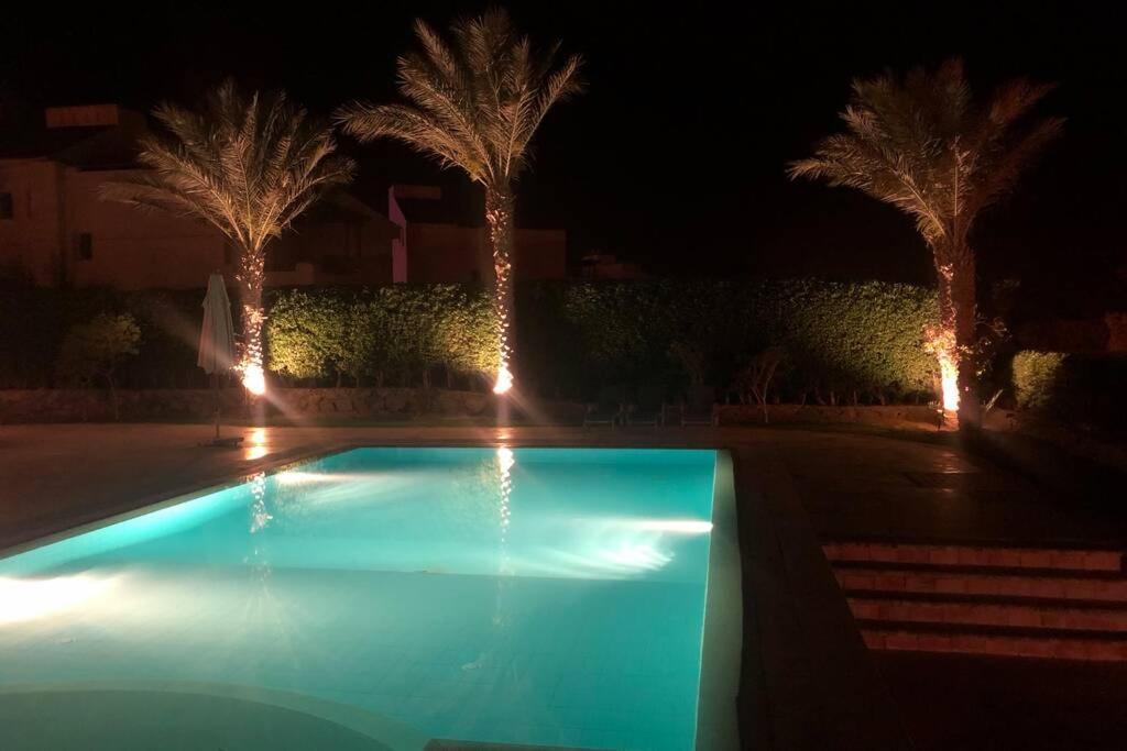 With 5 Bedrooms & 4 Bathrooms - Private Heated Pool Villa *