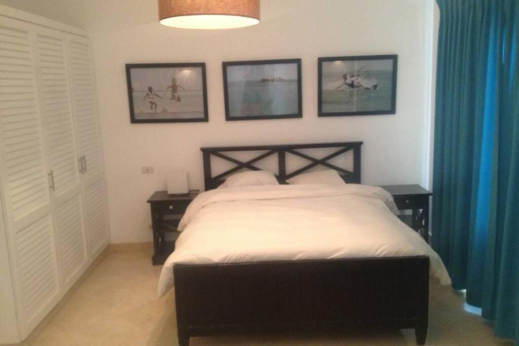 With 5 Bedrooms & 4 Bathrooms - Private Heated Pool Villa Hurghada