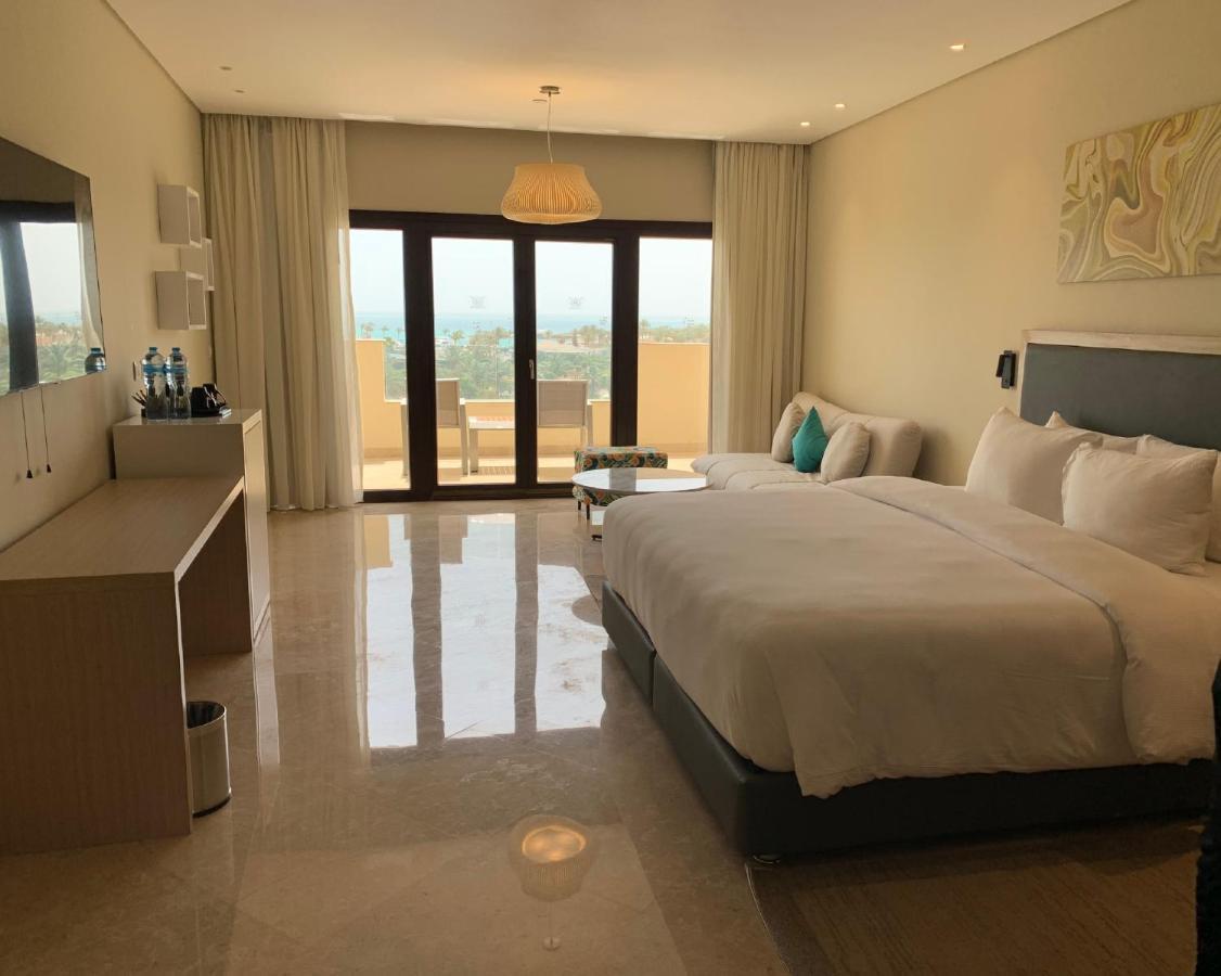 Resort Steigenberger Aldau 5*