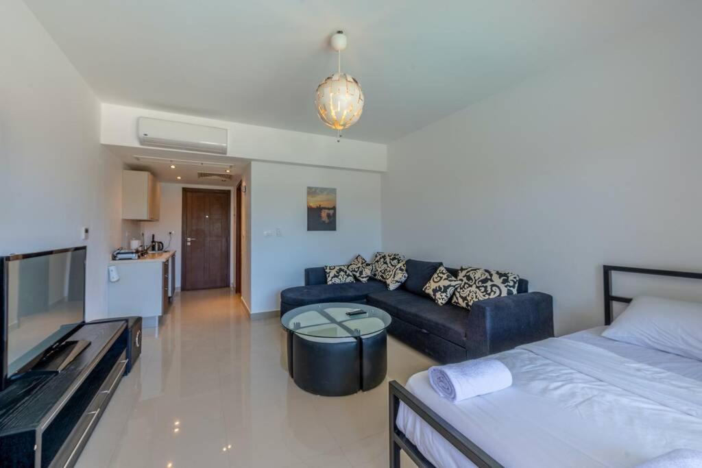Cozy In G-cribs With Pool - Golden El Gouna Apartment *