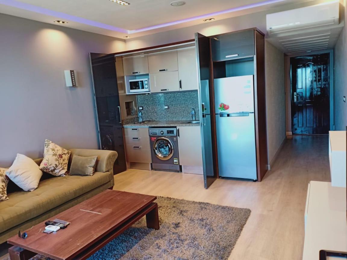 شاليه في كمبوند The View Apartment *