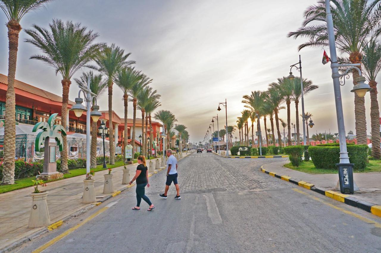 The Touristic Promenade Hurghada