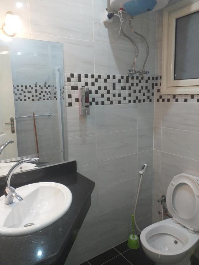 Apartmen With Pool In Sheraton Plaza Marina 301 Apartment