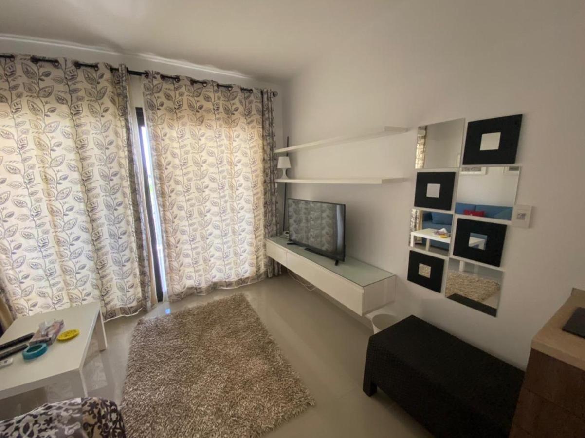 G Cribs B1f2 Apartment
