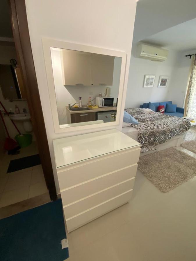 Apartment G Cribs B1f2 *
